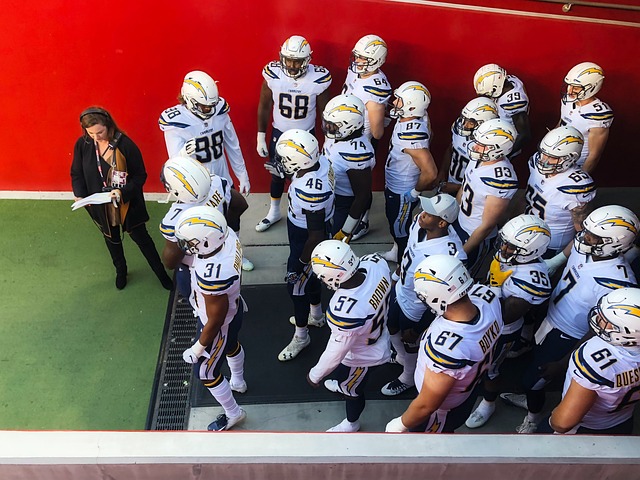 時幫助米蘭 時幫助米蘭